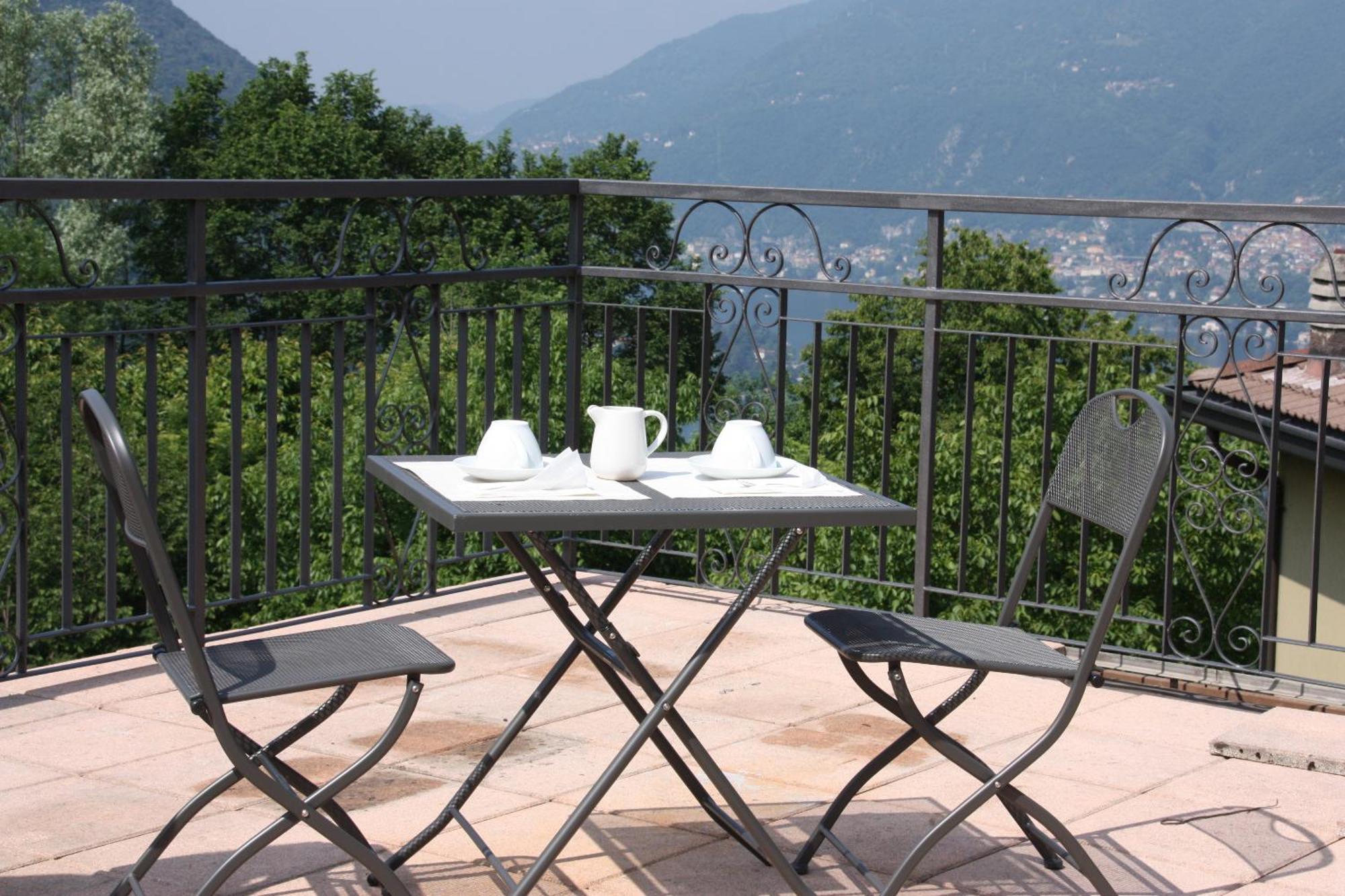 B&B Le Magnolie Faggeto Lario Exterior foto